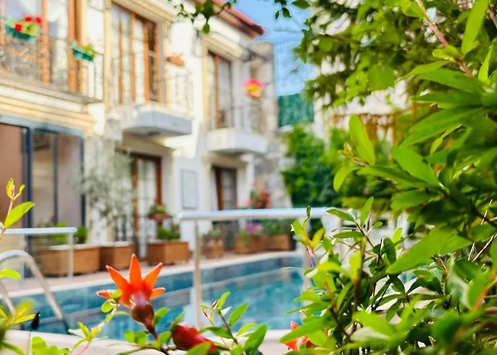 Saint John Szálloda 3*