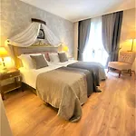 Szálloda Saint John 3*
