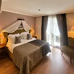 Saint John Szálloda 3*