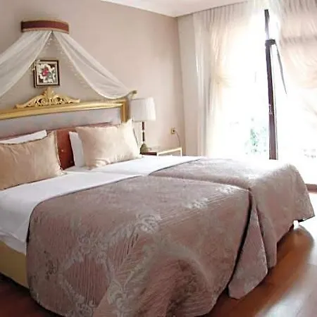 Hotel Saint John 3*